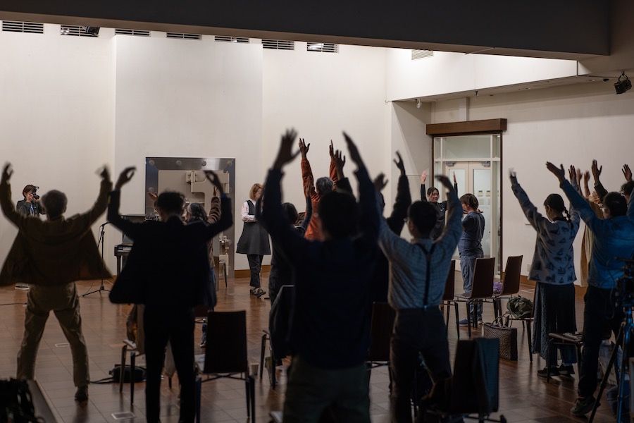 レポート｜HIROGERU SHIYA「話そう・知ろう アーティスト・イン・スクール」